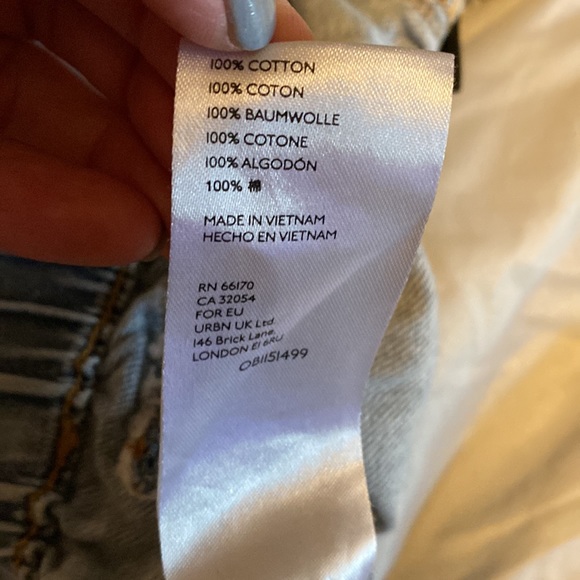 BDG URBAN OUTFITTERS DENIM HIGG WAIST SHORTS SMALL - Picture 4 of 4